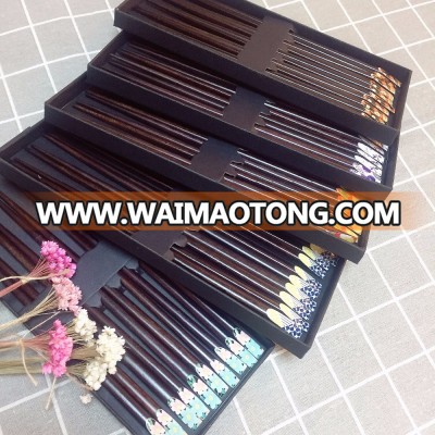 Creative Sushi Custom Reusable Wooden Chopsticks Set With Custom Logo And Packages